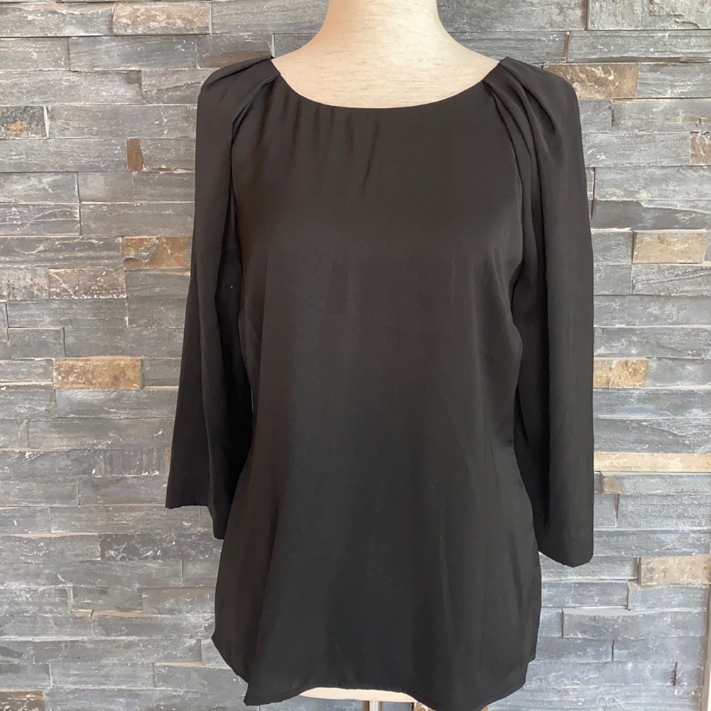 LK Bennett top